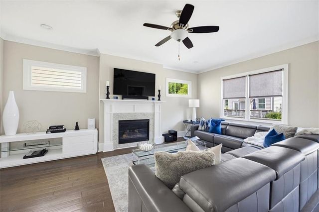 211 Highland Park Point, Woodstock, GA 30188