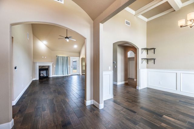 420 Lone Jack Drive, Fayetteville, AR 72704