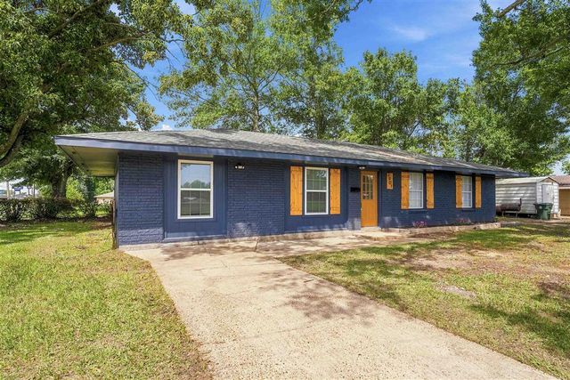 3901 Hoover Cir Circle, Lake Charles, LA 70607