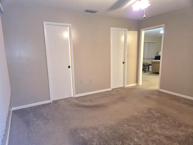 2907 SE 21st Court, Okeechobee, FL 34974