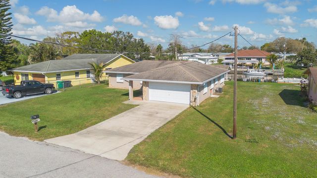 2907 SE 21st Court, Okeechobee, FL 34974