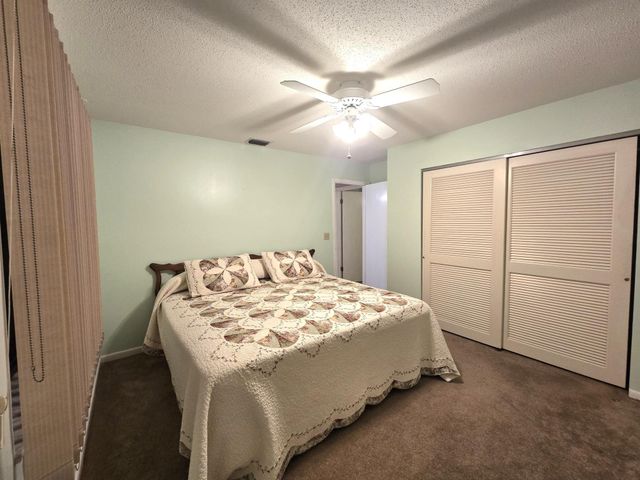 2907 SE 21st Court, Okeechobee, FL 34974