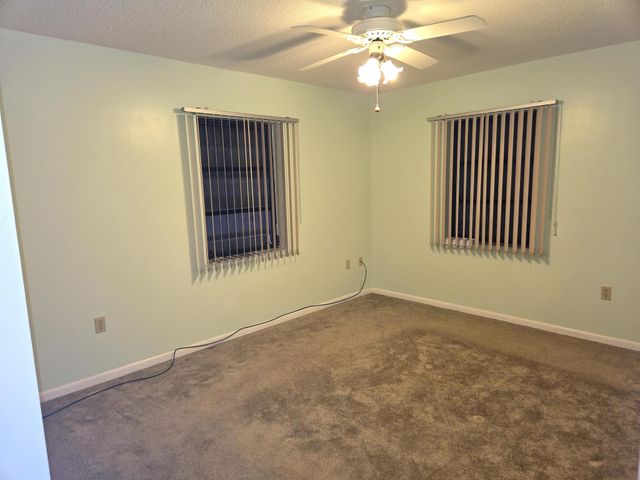 2907 SE 21st Court, Okeechobee, FL 34974