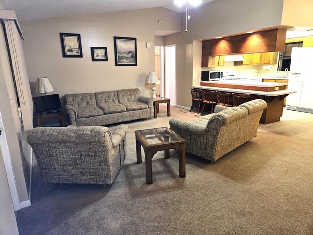 2907 SE 21st Court, Okeechobee, FL 34974