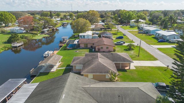 2907 SE 21st Court, Okeechobee, FL 34974