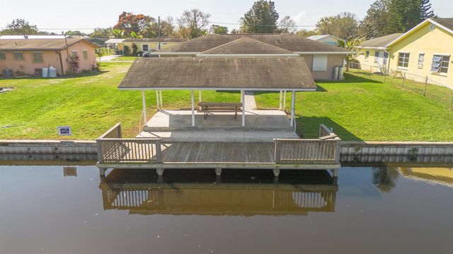 2907 SE 21st Court, Okeechobee, FL 34974