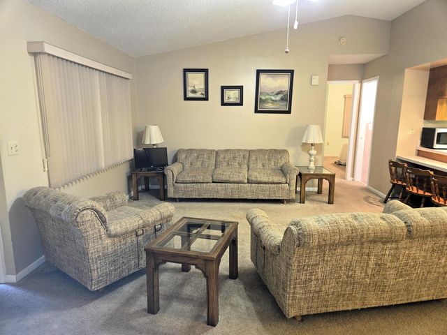 2907 SE 21st Court, Okeechobee, FL 34974