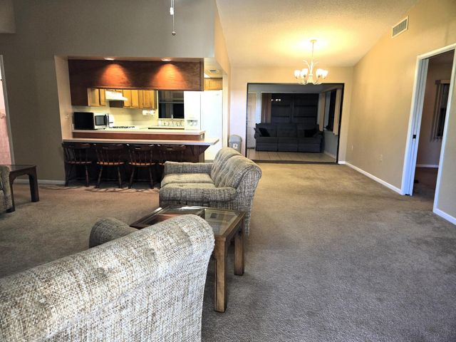 2907 SE 21st Court, Okeechobee, FL 34974