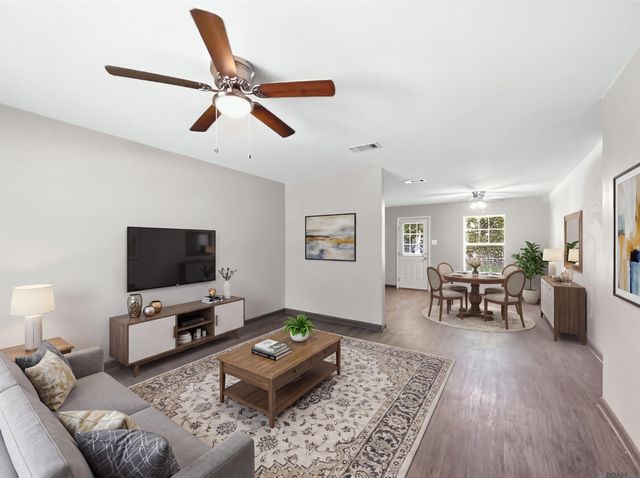 10131 Buttercup Dr, Baton Rouge, LA 70809