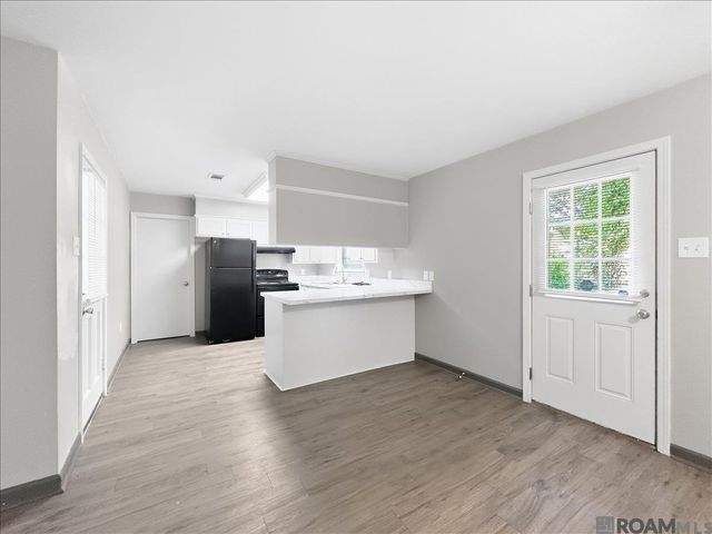 10131 Buttercup Dr, Baton Rouge, LA 70809