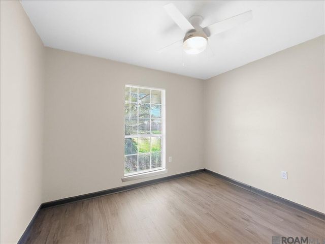 10131 Buttercup Dr, Baton Rouge, LA 70809