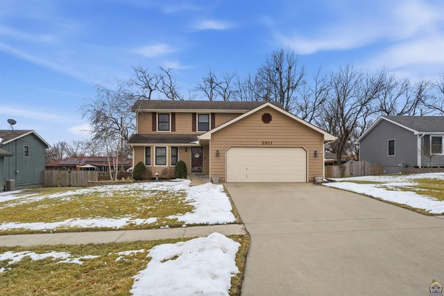 3911 SW 38th LN, Topeka, KS 66610