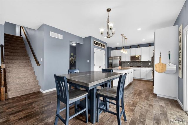 1649 Willowbrooke Manors Court, St Louis, MO 63146