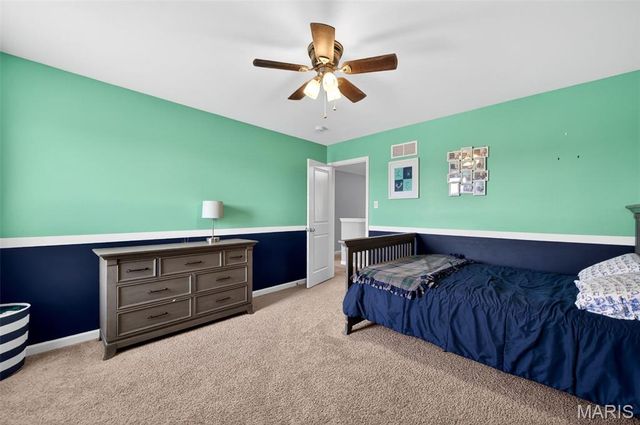 1649 Willowbrooke Manors Court, St Louis, MO 63146