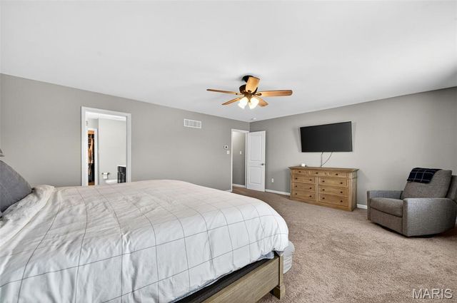 1649 Willowbrooke Manors Court, St Louis, MO 63146