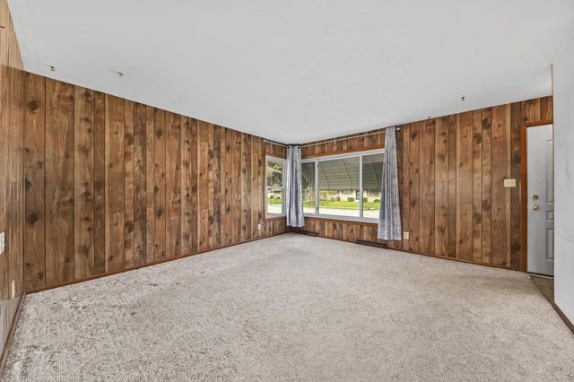 W149N8153 Winchester STREET, Menomonee Falls, WI 53051
