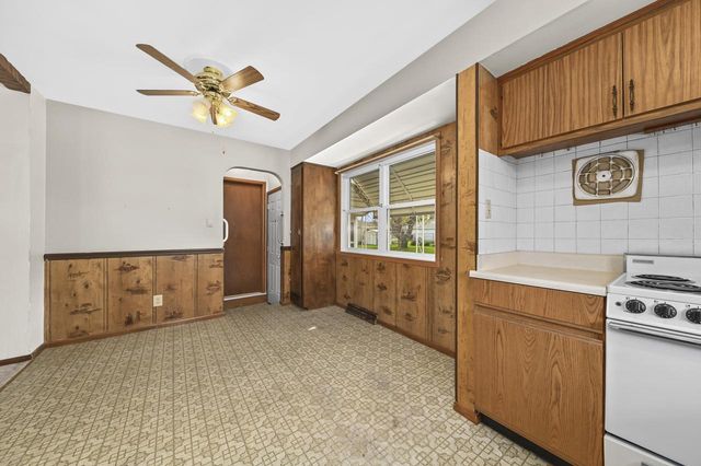 W149N8153 Winchester STREET, Menomonee Falls, WI 53051