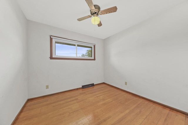 W149N8153 Winchester STREET, Menomonee Falls, WI 53051