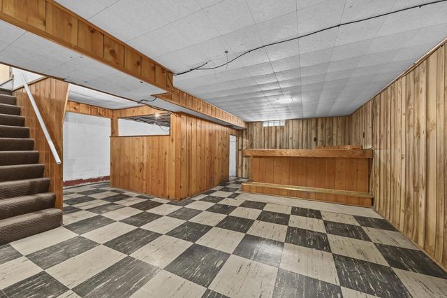 W149N8153 Winchester STREET, Menomonee Falls, WI 53051