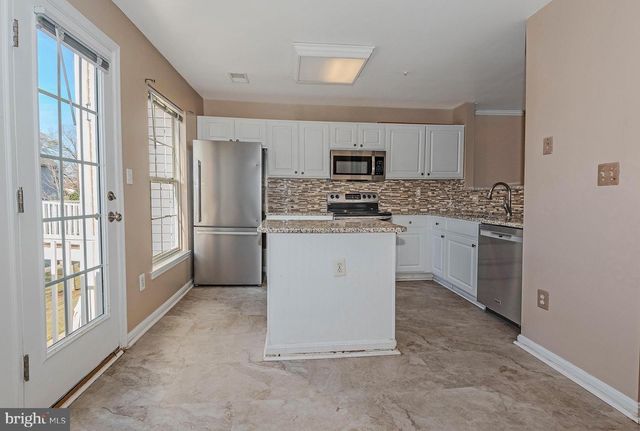 1687 FALLOWFIELD CT, Crofton, MD 21114