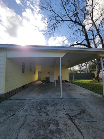 201 Mable St., Hattiesburg, MS 39401