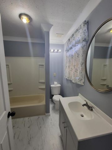 201 Mable St., Hattiesburg, MS 39401