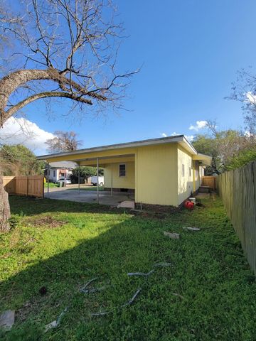 201 Mable St., Hattiesburg, MS 39401