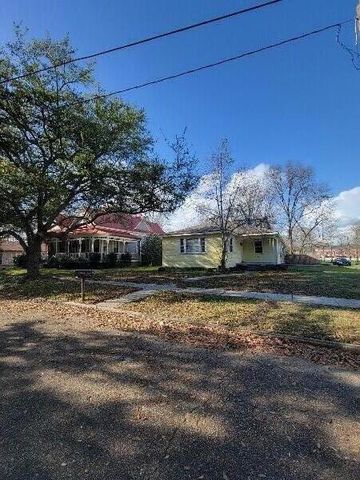 201 Mable St., Hattiesburg, MS 39401