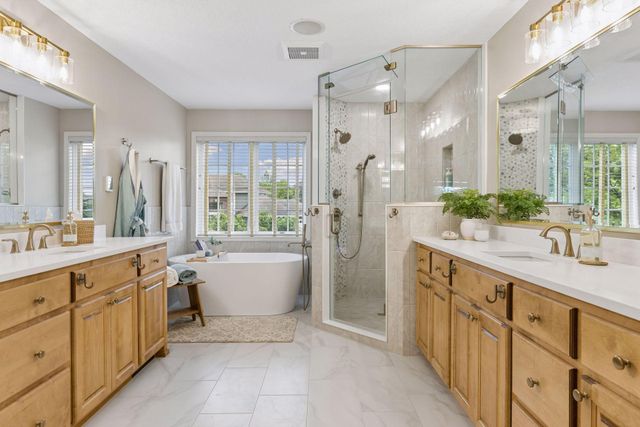 6815 Ruby Lane, Chanhassen, MN 55317