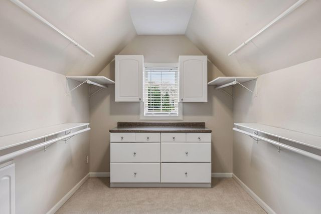 6815 Ruby Lane, Chanhassen, MN 55317