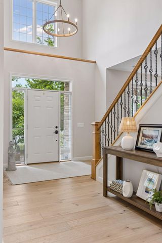 6815 Ruby Lane, Chanhassen, MN 55317