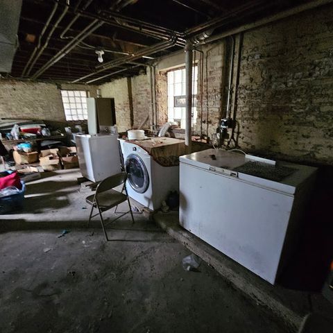 4008 W Wilcox Street, Chicago, IL 60624