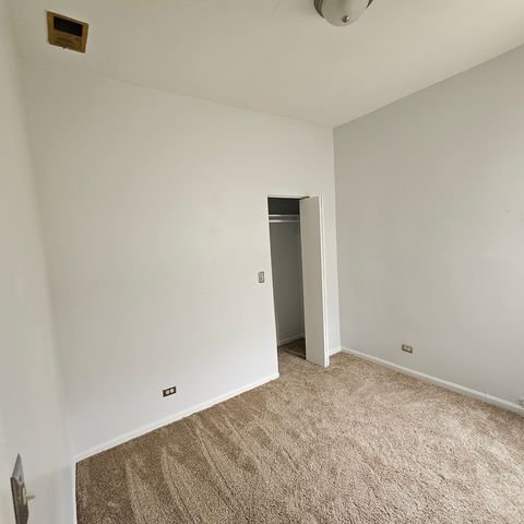 4008 W Wilcox Street, Chicago, IL 60624