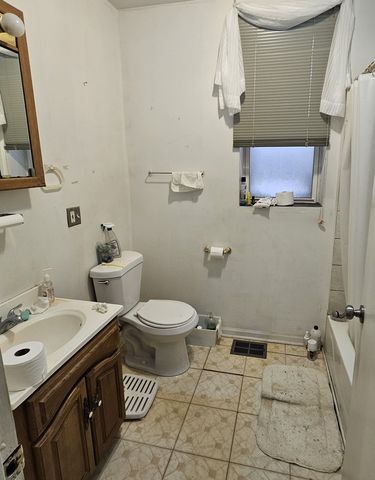 4008 W Wilcox Street, Chicago, IL 60624