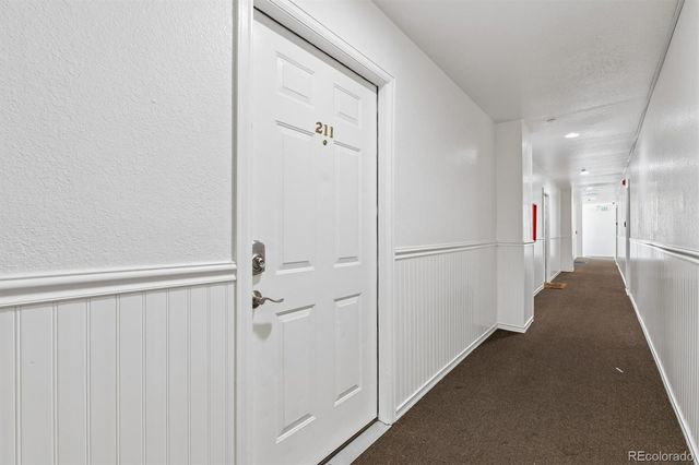 935 Broadway 211, Boulder, CO 80302