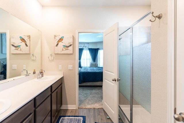 600 Loriner WAY, Liberty Hill, TX 78642