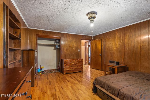 806 Bennett St, Sweetwater, TN 37874