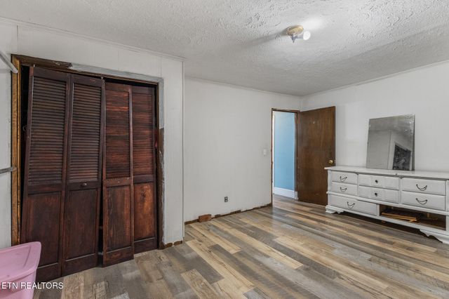 806 Bennett St, Sweetwater, TN 37874