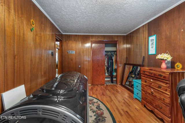 806 Bennett St, Sweetwater, TN 37874