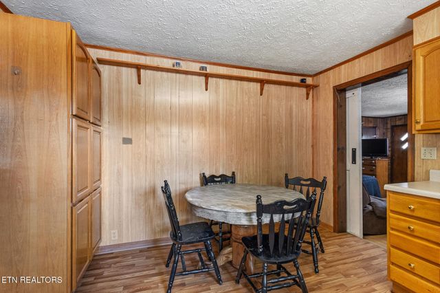 806 Bennett St, Sweetwater, TN 37874