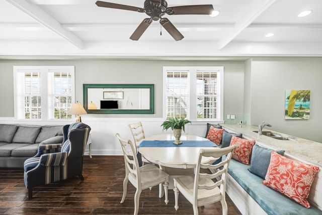 170 Social CIR #11, Port Aransas, TX 78373