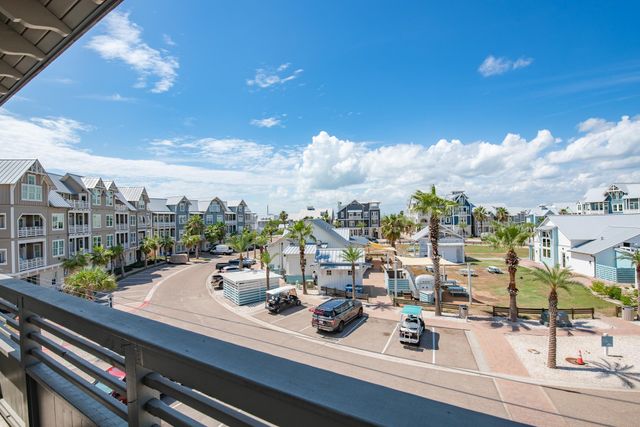 170 Social CIR #11, Port Aransas, TX 78373
