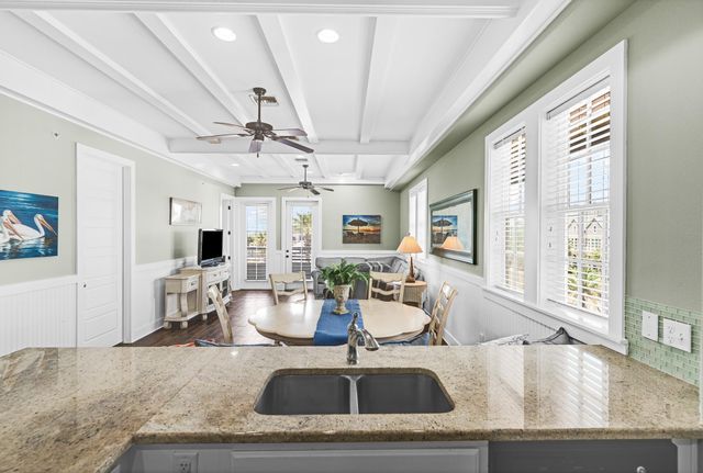 170 Social CIR #11, Port Aransas, TX 78373