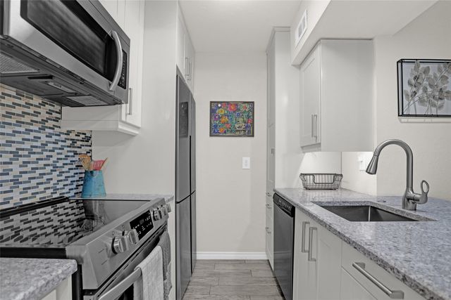 12834 Midway Road 2110, Dallas, TX 75244