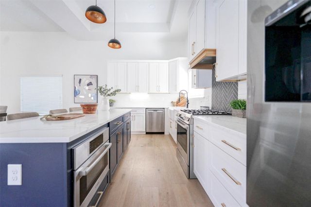 10118 Briar Rose Drive, Houston, TX 77042