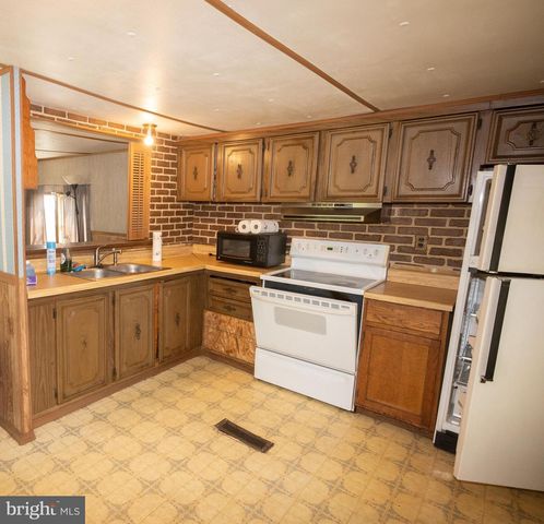5510 MONTGOMERY CHURCH ROAD, Greencastle, PA 17225