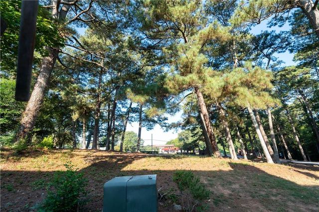 3305 York Place, Decatur, GA 30032