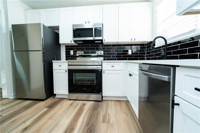 3305 York Place, Decatur, GA 30032
