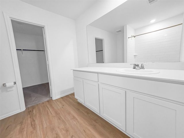 9518 Brookside Point Drive, Baytown, TX 77521