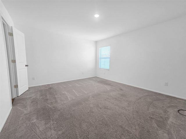 9518 Brookside Point Drive, Baytown, TX 77521